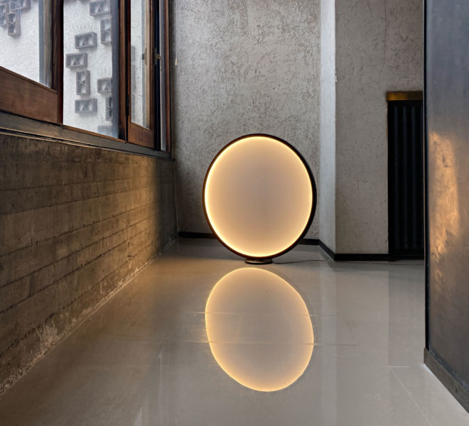 LUNA_floor_lamp_CASA_SCARPA