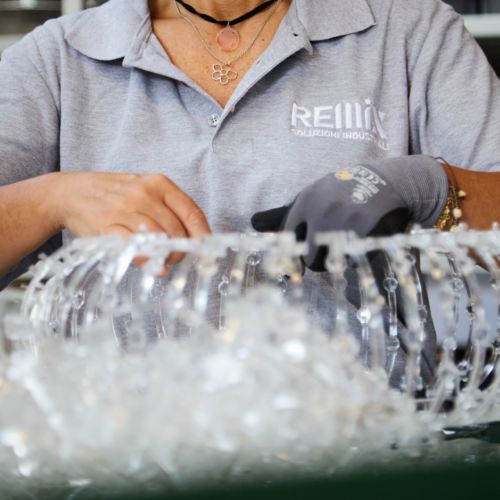 REMIX Soluzioni industriali Padova - assemblaggio illuminazione conto terzi 1