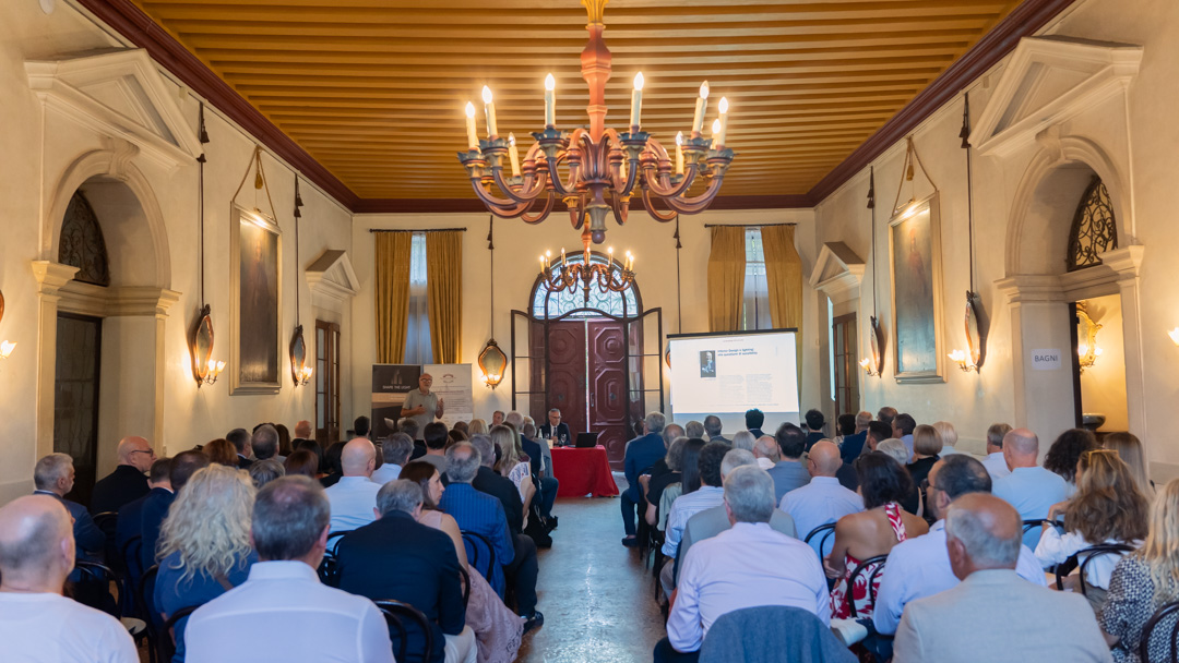 Convegno la forma della lcue: design, visione e spazio